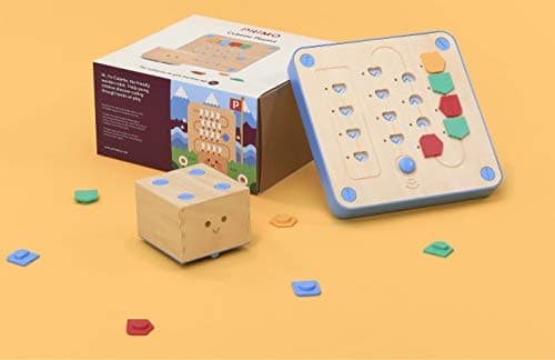 Primo Toys Cubetto wooden screen-free coding robot playset